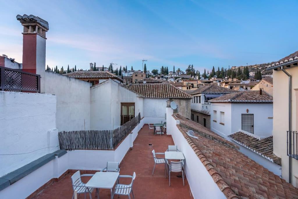 Frente A La Alhambra Apartment Granada Exterior foto